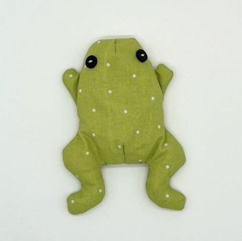 Stuffed Frog Easy Sewing Pattern