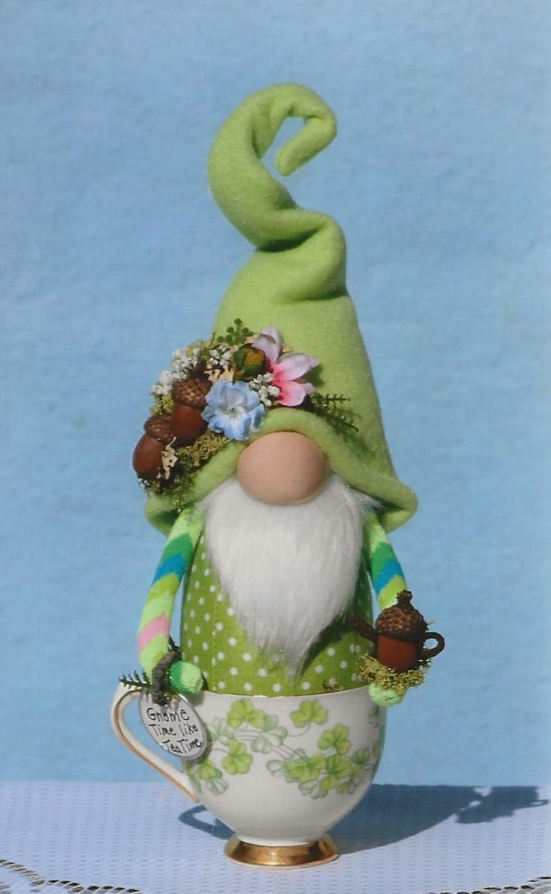 Primitive PATTERN Gnome Time Like Tea Time