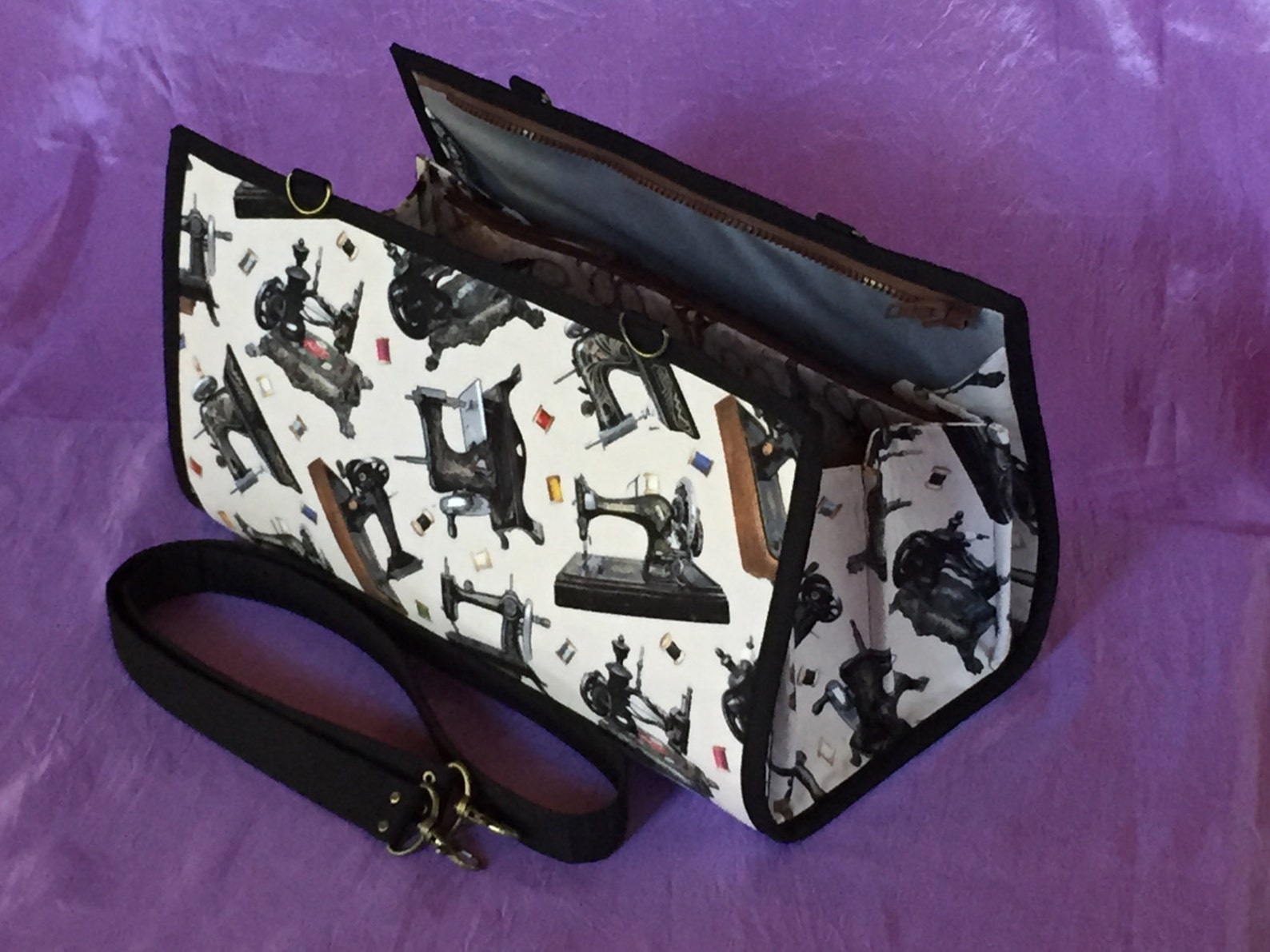 Quilters Organizer Bag - sewing pattern